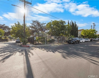 6903 Greeley Street - Photo Thumbnail 31