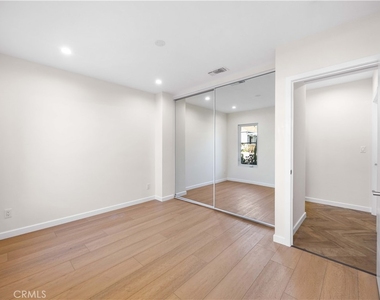 6903 Greeley Street - Photo Thumbnail 22