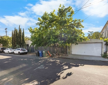 6903 Greeley Street - Photo Thumbnail 30