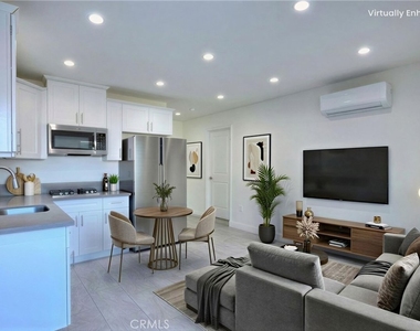 14604 1/2 Cohasset Street - Photo Thumbnail 1