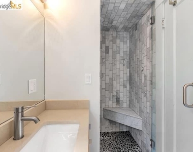 2038 Lakeshore Ave - Photo Thumbnail 23