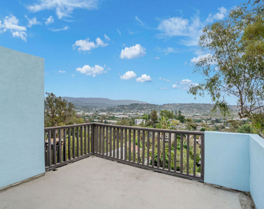 2348 Silver Ridge Avenue - Photo Thumbnail 7