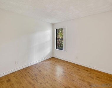 9489 Fairgrove Ln - Photo Thumbnail 16