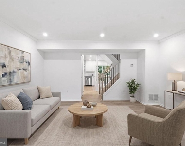 15387 Gatehouse Terrace - Photo Thumbnail 4