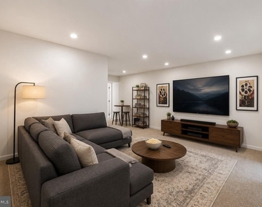 15387 Gatehouse Terrace - Photo Thumbnail 22