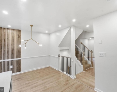 15387 Gatehouse Terrace - Photo Thumbnail 5
