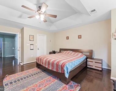 47627 Loweland Terrace - Photo Thumbnail 21