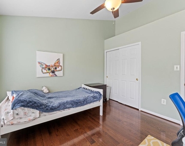 47627 Loweland Terrace - Photo Thumbnail 25