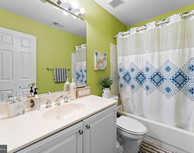 47627 Loweland Terrace - Photo Thumbnail 30
