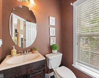 47627 Loweland Terrace - Photo Thumbnail 31