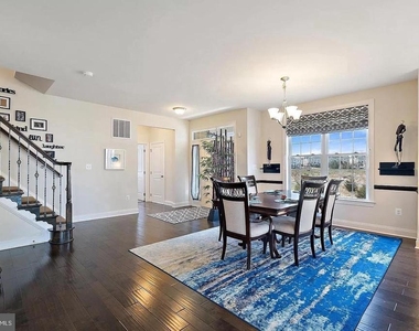 43168 Hattontown Woods Terrace - Photo Thumbnail 4