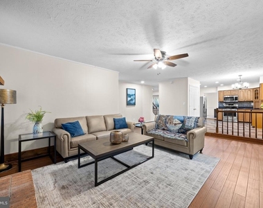 203 Markwood Drive - Photo Thumbnail 13
