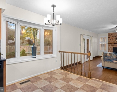 203 Markwood Drive - Photo Thumbnail 12