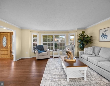 203 Markwood Drive - Photo Thumbnail 2