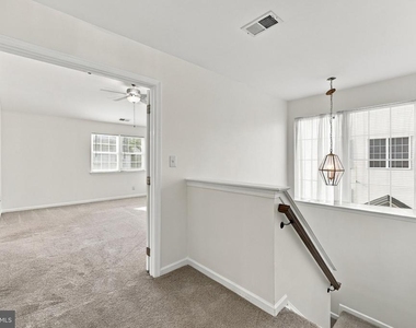 209 Grassy Ridge Terrace - Photo Thumbnail 14