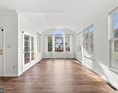 209 Grassy Ridge Terrace - Photo Thumbnail 6