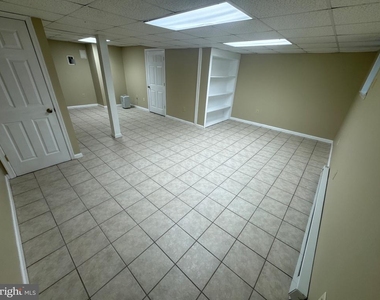 217 Buckingham Drive - Photo Thumbnail 7