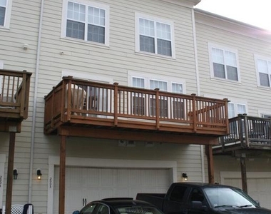 2003 Idlewild Boulevard - Photo Thumbnail 32