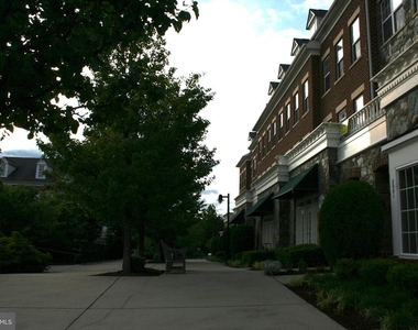2003 Idlewild Boulevard - Photo Thumbnail 31