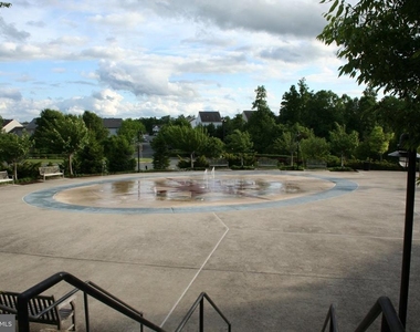 2003 Idlewild Boulevard - Photo Thumbnail 33
