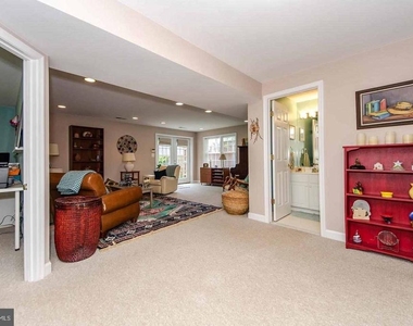 6030 22nd Street N - Photo Thumbnail 12