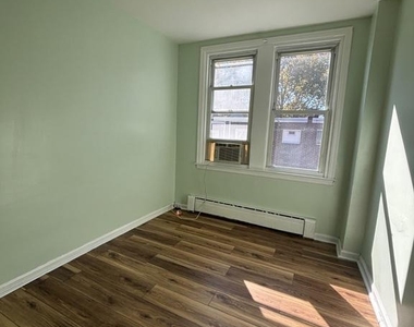 4332 Aldine Street - Photo Thumbnail 11