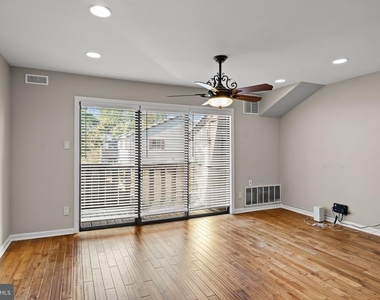 1108 Maresfield Court - Photo Thumbnail 3