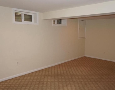 6620 Auburn Avenue - Photo Thumbnail 7