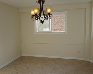 6620 Auburn Avenue - Photo Thumbnail 6
