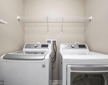 121 Copley Circle - Photo Thumbnail 42