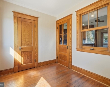 4762 Linthicum Road - Photo Thumbnail 12