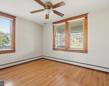 4762 Linthicum Road - Photo Thumbnail 15