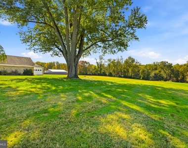 4762 Linthicum Road - Photo Thumbnail 31