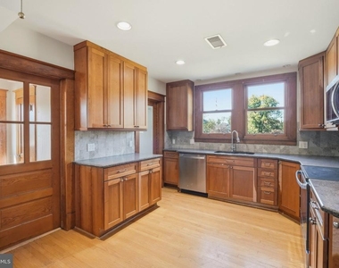 4762 Linthicum Road - Photo Thumbnail 10