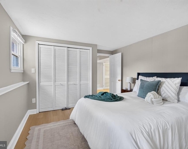 2112 Folkstone Road - Photo Thumbnail 16