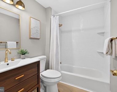 2112 Folkstone Road - Photo Thumbnail 10