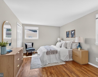 2112 Folkstone Road - Photo Thumbnail 11