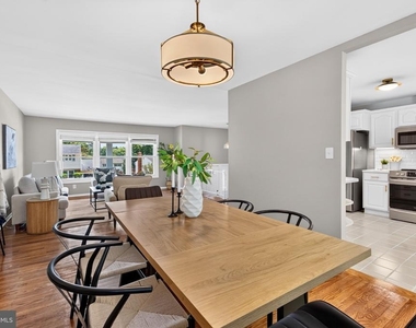 2112 Folkstone Road - Photo Thumbnail 5