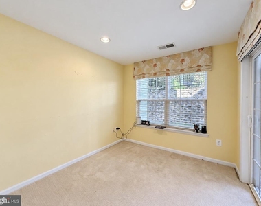 3509 Fisher Hill Lane - Photo Thumbnail 28