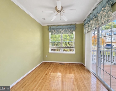 3509 Fisher Hill Lane - Photo Thumbnail 5