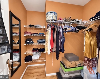 3509 Fisher Hill Lane - Photo Thumbnail 13