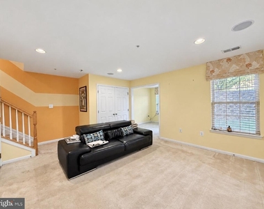 3509 Fisher Hill Lane - Photo Thumbnail 24