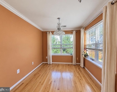 3509 Fisher Hill Lane - Photo Thumbnail 14