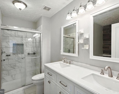 2600 Windy Oak Court - Photo Thumbnail 5
