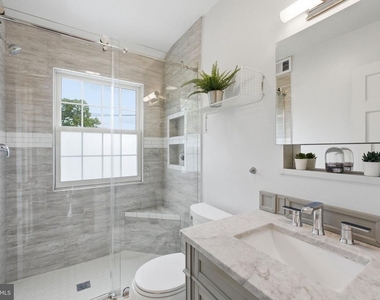2606 Northampton Street Nw - Photo Thumbnail 13