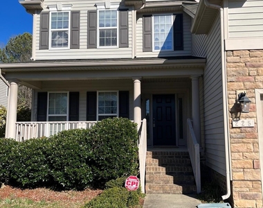 225 Mabley Place - Photo Thumbnail 2