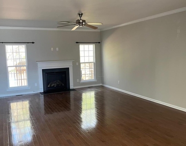 225 Mabley Place - Photo Thumbnail 14