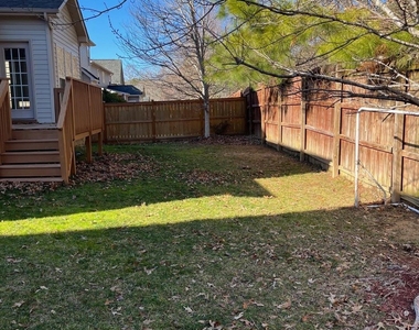 225 Mabley Place - Photo Thumbnail 38