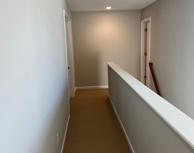 225 Mabley Place - Photo Thumbnail 20