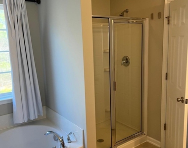 225 Mabley Place - Photo Thumbnail 24